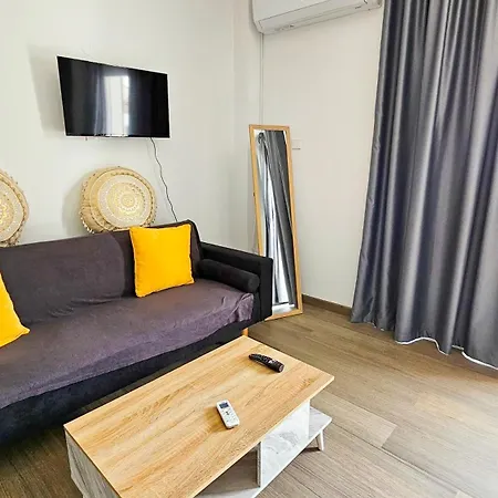 Lägenhet Unique Cozy Studio, 150m From Chabad Lubavitch Larnaca